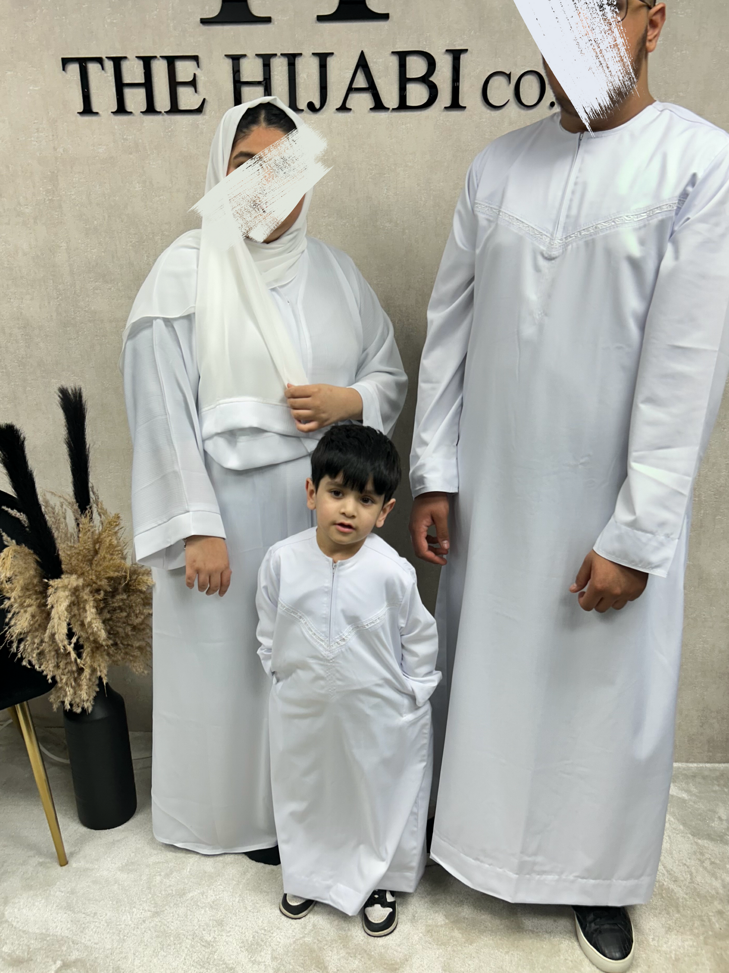 Kid’s Emirati Thobe